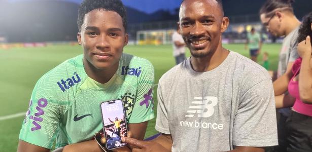Pai de Endrick levará uniformes de faxineiro do Palmeiras para Madri.