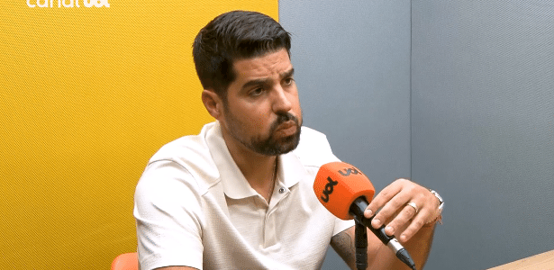 REJEITOU O RIVAL! Antônio Oliveira não se arrepende de recusar Atlético MG e permanecer no Corinthians