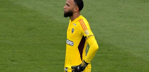 Cruzeiro provoca Atlético-MG após vice da Libertadores: reação no futebol mineiro.