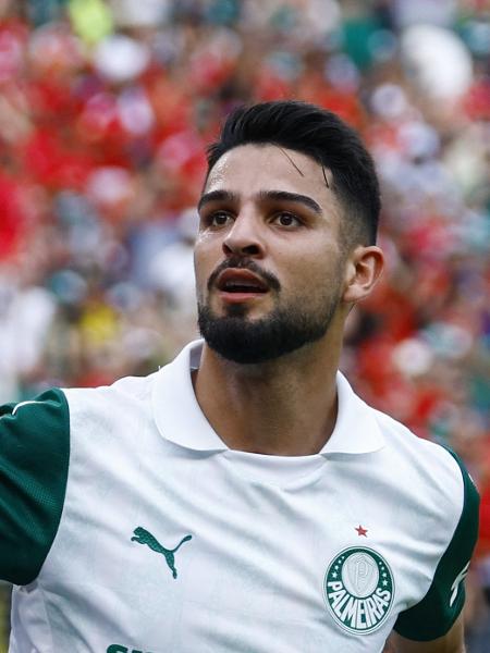 Flaco López, do Palmeiras, comemora após marcar sobre o Al Ahly, no Mundial Flaco López, do Palmeiras, comemora após marcar sobre o Al Ahly, no Mundial