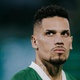 Agora vai? Ap&oacute;s 293 dias afastado, Paulinho v&ecirc; retorno pr&oacute;ximo no Palmeiras