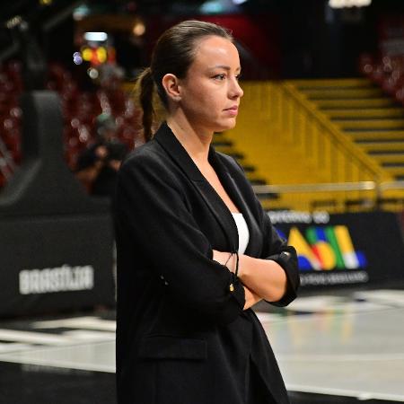 Jelena Todorovic, do Fortaleza Basquete Cearense, é a primeira técnica mulher do NBB Jelena Todorovic, do Fortaleza Basquete Cearense, é a primeira técnica mulher do NBB