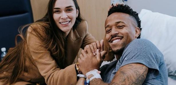 Militão se manifesta após cirurgia: 'O melhor ainda está por vir'