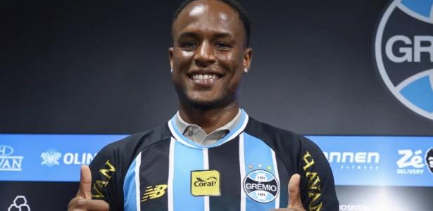 Jovane Cabral se destaca no Grêmio após Copa do Mundo