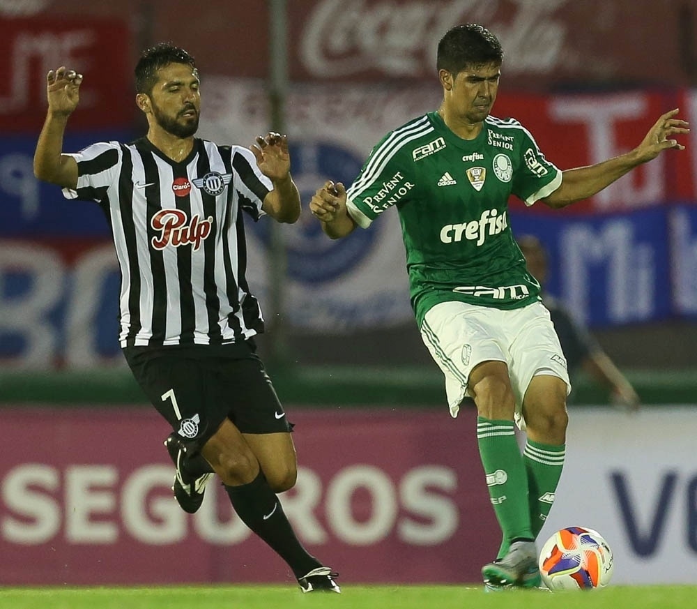 Leandro Almeida ganhou uma chance no time titular do Palmeiras após Vitor Hugo ser poupado - Cesar Greco/Ag Palmeiras