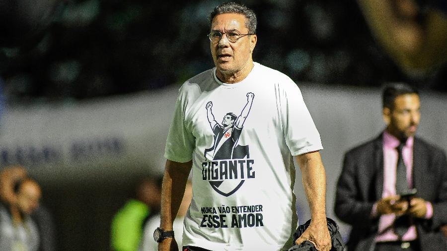 Vanderlei Luxemburgo é um dos principais nomes cotados para assumir a vaga de técnico do Palmeiras - Allan Carvalho/AGIF