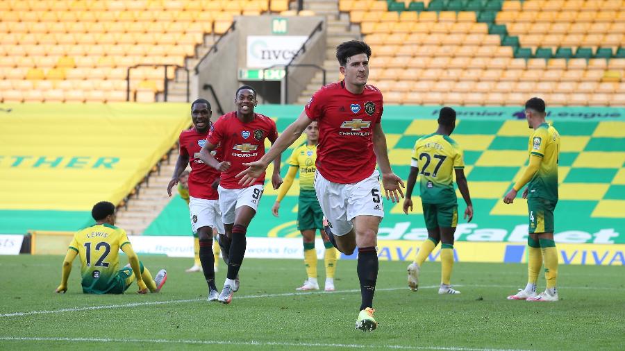 Maguire comemora gol do Manchester United contra o Norwich - Matthew Peters/Manchester United via Getty Images