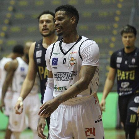 Shamell, ala do Caxias do Sul e maior cestinha da história da Liga Nacional de Basquete