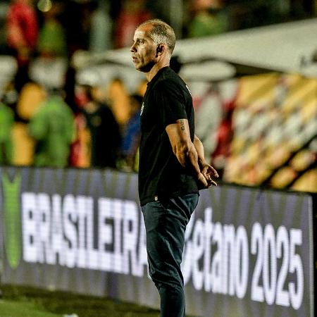 Felipe Maestro fala sobre "mental abalado" do Vasco após gol sofrido contra Vitória - Jhony Pinho/AGIF