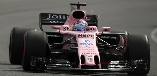 Equipe adotou pintura cor-de-rosa após acordo com patrocinadora austríaca - Robert Cianflone/Getty Images