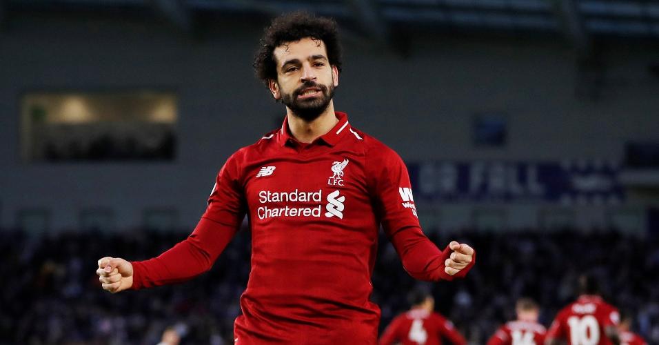 Mohamed Salah comemora gol marcado para o Liverpool contra o Brighton