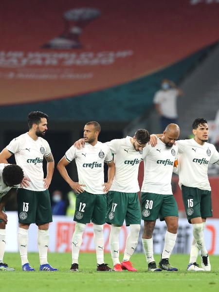 Jogadores do Palmeiras de branco na disputa do 3º lugar no Mundial de 2020 - Fadi El Assaad - FIFA/FIFA via Getty Images