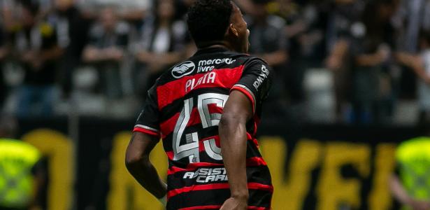 Flamengo celebra conquista histórica! Clube ultrapassa R 131 milhões em premiações na temporada