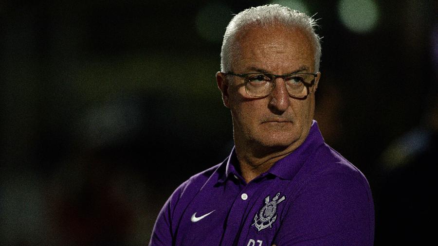 Dorival Jr, técnico do Corinthians, durante a partida contra o Mirassol