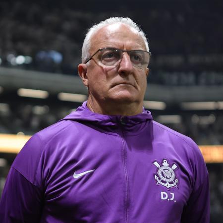 Dorival Junior, técnico do Corinthians, em confronto contra o Atlético-MG, no Brasileirão - Gilson Lobo/AGIF