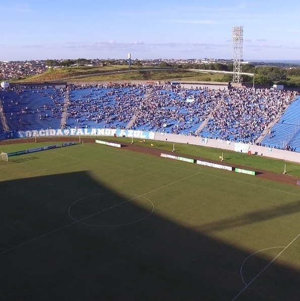 Novo decreto impede a realização de jogos de futebol em Curitiba