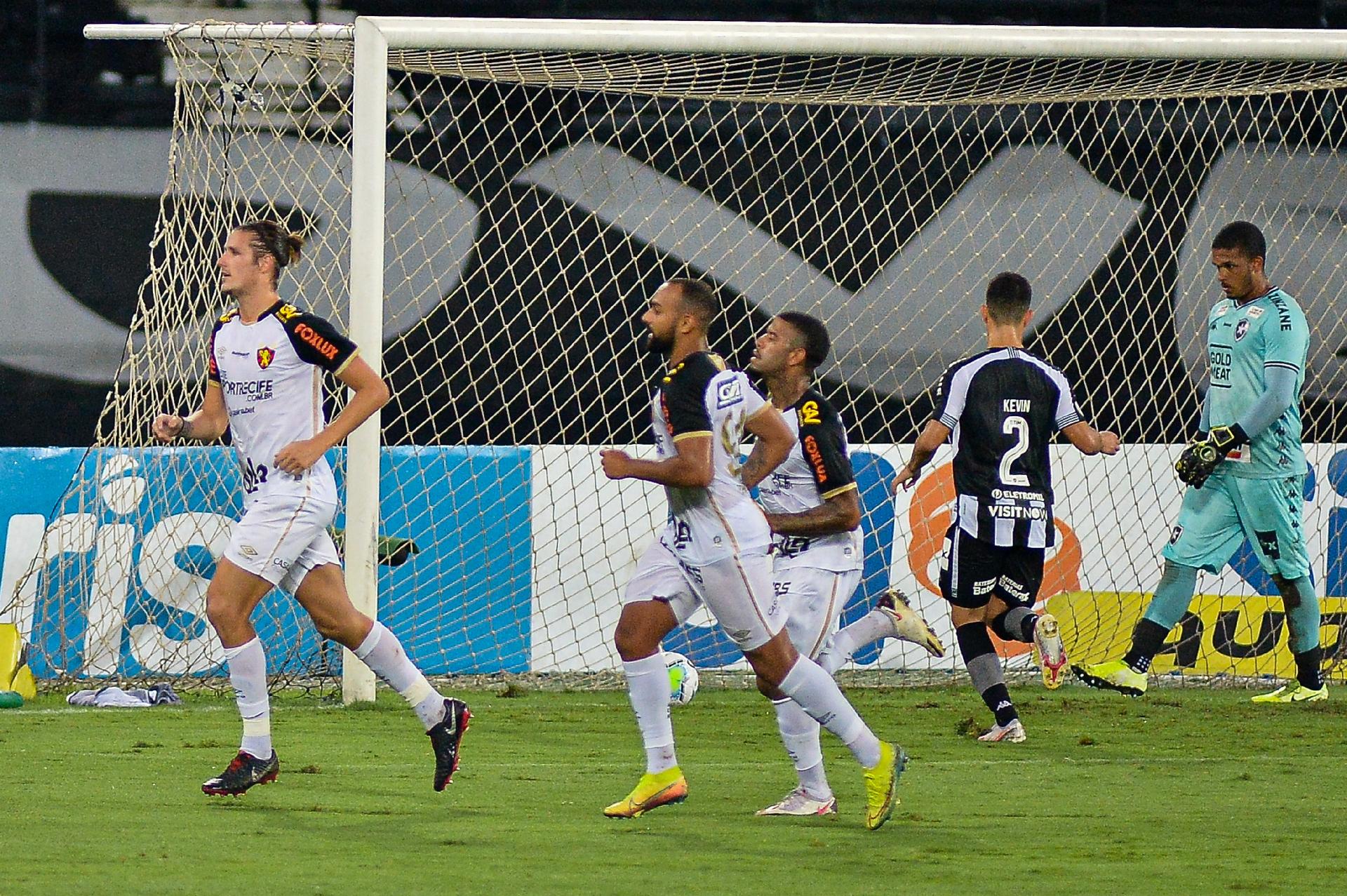 Botafogo Perde Em Casa Para O Sport E E Rebaixado Pela 3Âª Vez No Brasileiro 05 02 2021 Uol Esporte