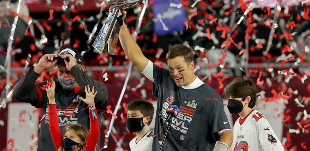 Tom Brady acumula R$ 39 milhões em bônus após título do Super Bowl sobre os  Chiefs, futebol americano