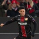 Paulinho prepara saída do Leverkusen e analisa possível volta ao Brasil