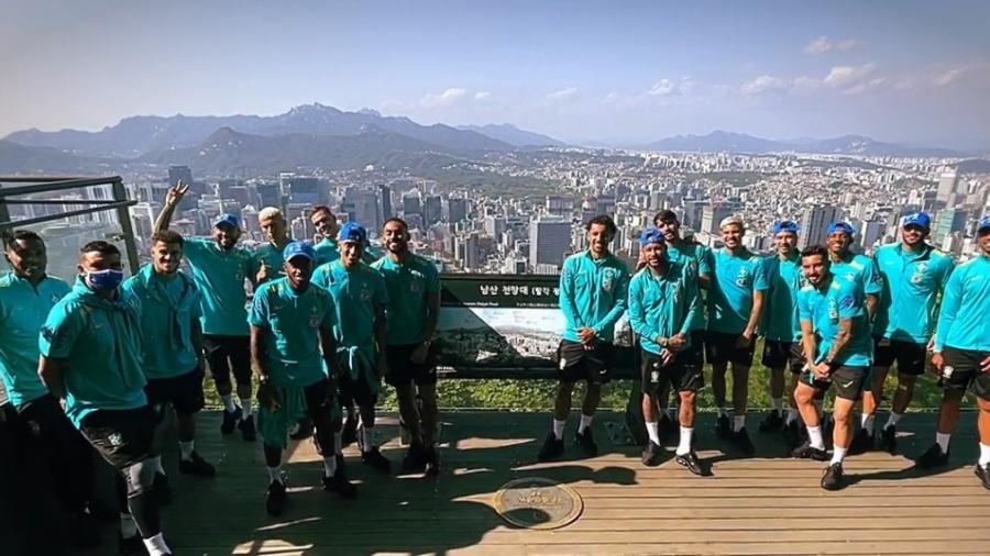 Seleção brasileira visitou pontos turísticos de Seul, na Coreia do Sul - Divulgação/CBF