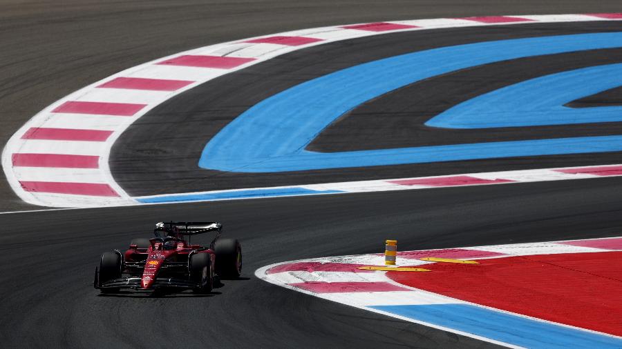Leclerc, da Ferrari, se destacou no primeiro treino livre do GP da França  - Bryn Lennon - Formula 1/Formula 1 via Getty Images