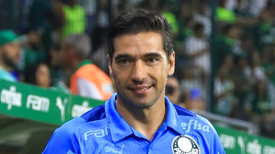 Abel Ferreira, durante partida do Palmeiras contra o Bragantino - Marcello Zambrana/AGIF