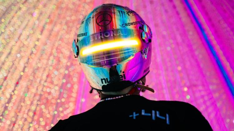 Lewis Hamilton usará capacete futurista no GP do Japão de Fórmula 1 de 2023