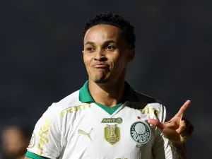 Metade das vitórias do Palmeiras em 2024 tem gols nos minutos finais