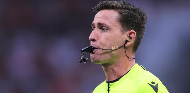 Mauro Cezar detona simulações no Brasileirão: 'Terrível, está demais'