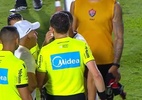 Árbitro relata em súmula expulsão de Arthur Cabral por lei Vini Jr.