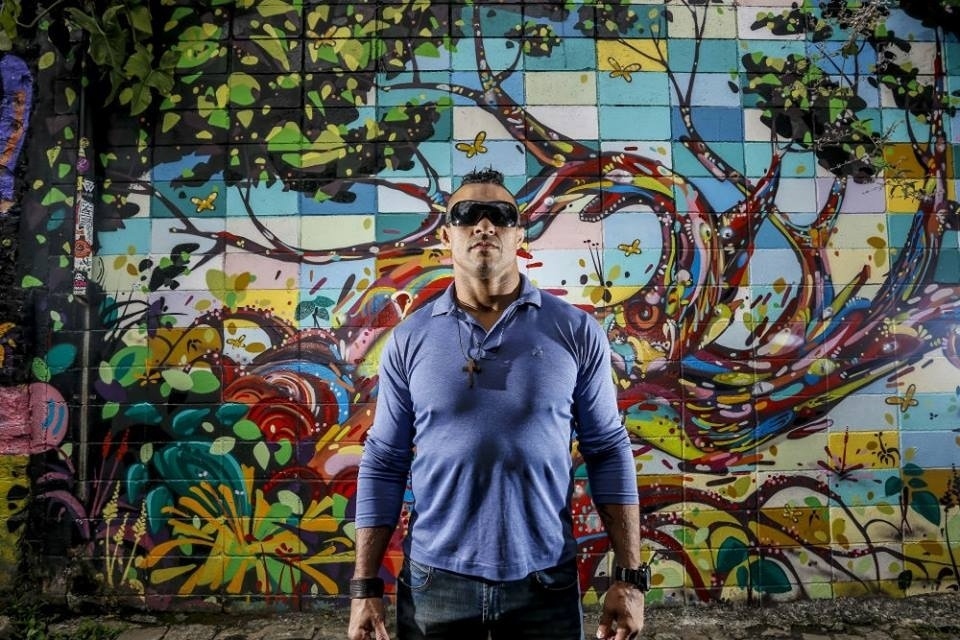 Vitor Belfort encara Dan Henderson pela terceira vez no UFC de São Paulo, em novembro, no ginásio do Ibirapuera - Wander/Inovafoto/Divulgação