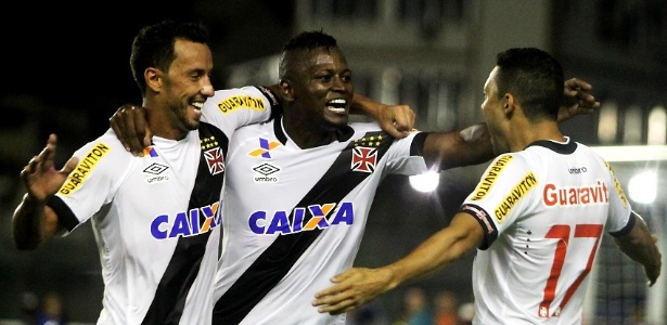 Nenê, Riascos e Eder Luis são um dos responsáveis pela fase do Vasco sem derrotas - Paulo Fernandes / Site oficial do Vasco