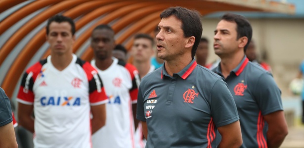 O técnico Zé Ricardo na primeira apresentação do Flamengo na temporada 2017 - Gilvan de Souza/ Flamengo