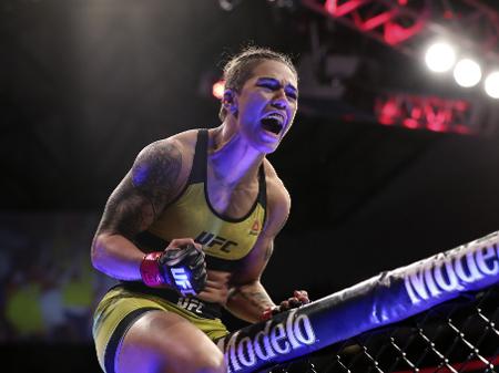 Ufc Jessica Andrade Se Anima Com Ilha Da Luta E Topa Lutar Ate 4 Vezes No Ano