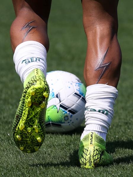 Novas tatuagens de Gabriel Veron, atacante do Palmeiras - Cesar Greco