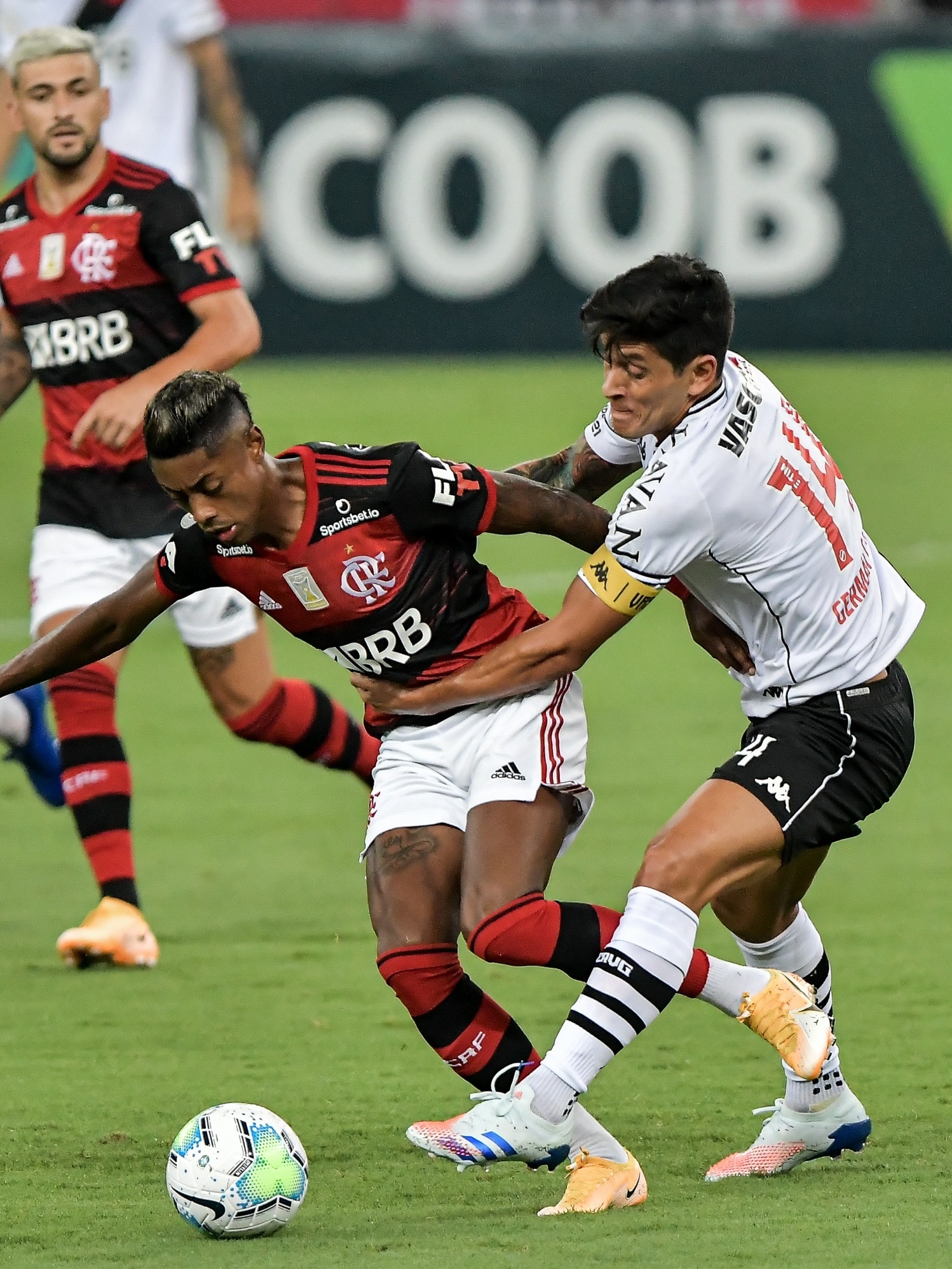 Flamengo x Vasco: onde assistir, horário e escalações