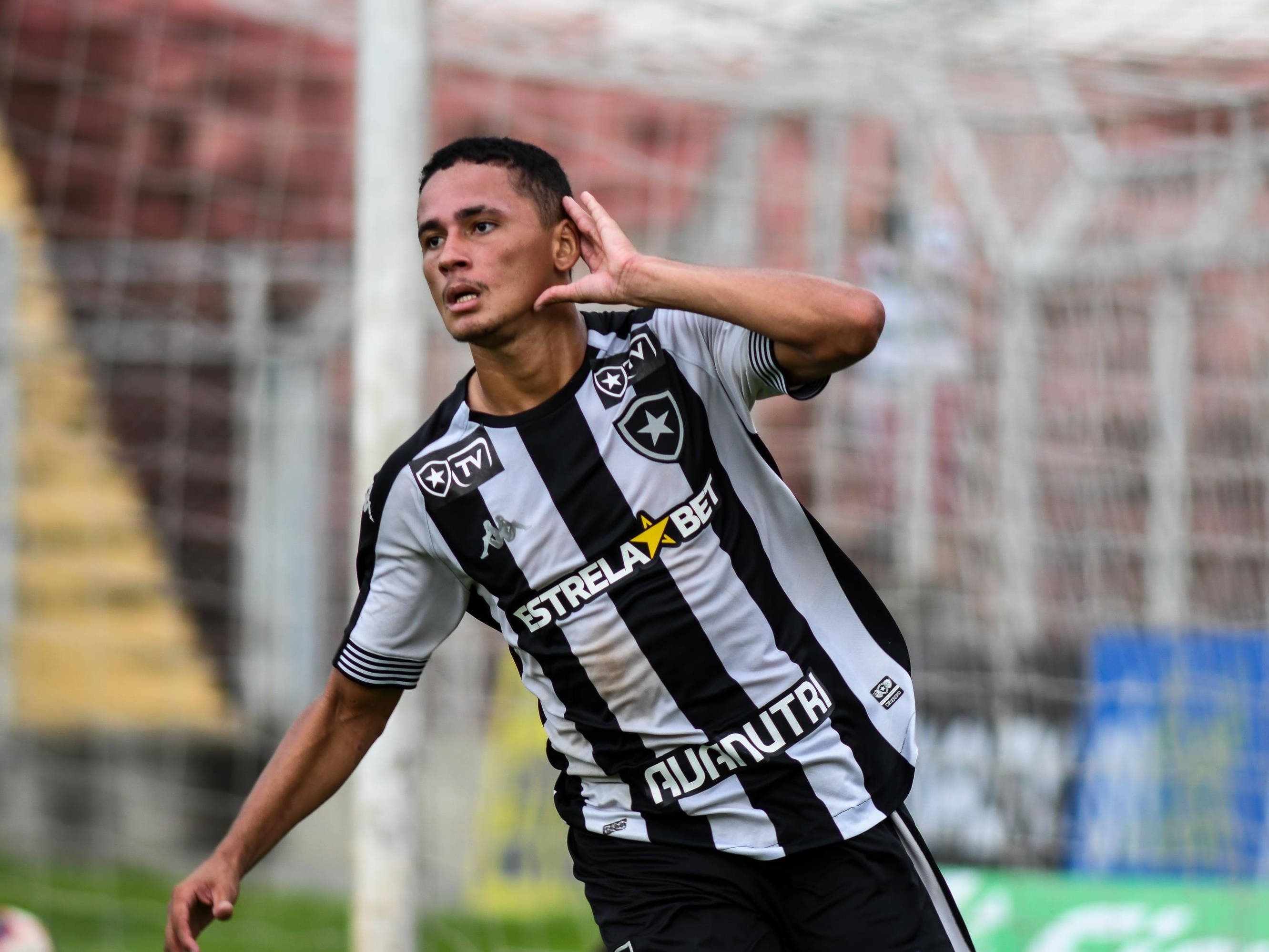 Quem sai do Botafogo 2022?