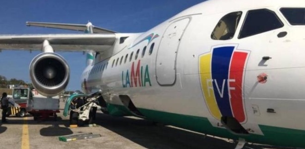 Imagem do avião da LaMia que caiu com a delegação da Chapecoense na Colômbia - Reprodução
