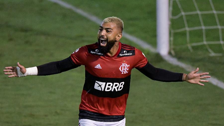 Gabigol comemora gol do Flamengo contra o Volta Redonda - Thiago Ribeiro/AGIF
