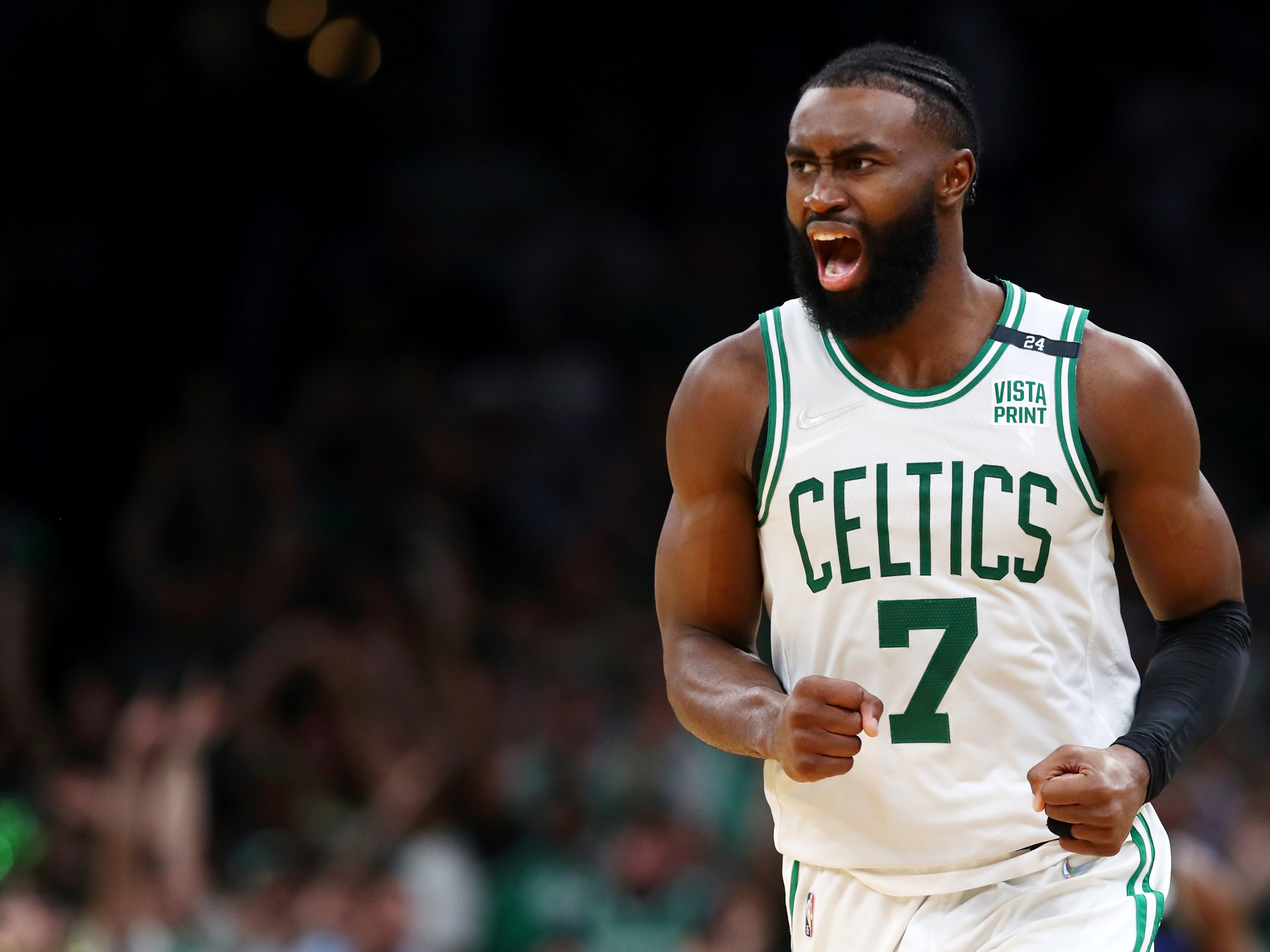 NBA: Com show de coadjuvantes, Celtics saem na frente nas Finais