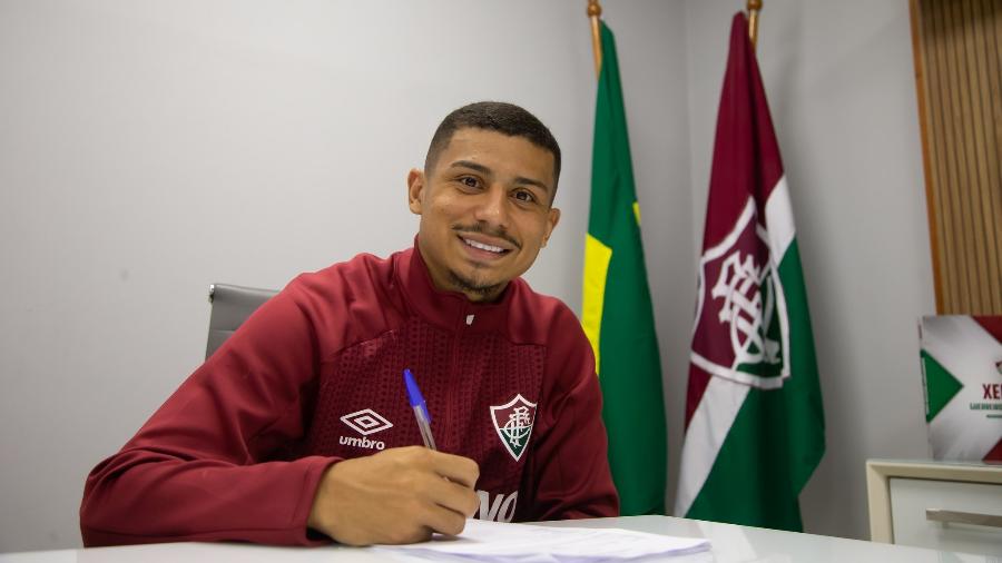 Fluminense renova contrato com o volante André - Marcelo Gonçalves/FFC