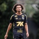 Willian Arão se emociona e projeta estreia pelo Santos: 'Não fujo da raia'
