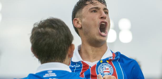 Bahia vence Bragantino de virada em jogo de cinco gols e entra no G4
