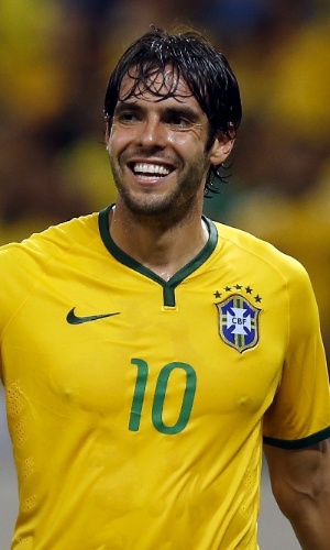 Kaká entra em campo pela seleção brasileira no lugar de Douglas Costa, na partida contra a Venezuela, pelas Eliminatórias
