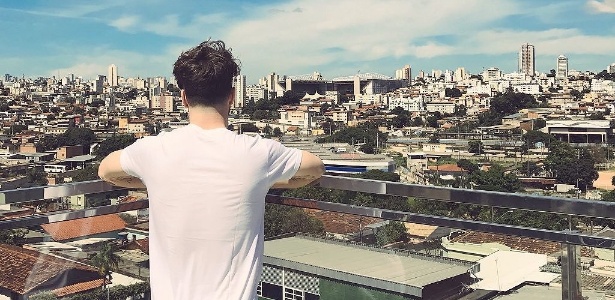 Baumjohann numa das visitas a Belo Horizonte. Ao fundo, o estádio Independência - Arquivo pessoal - Arquivo pessoal