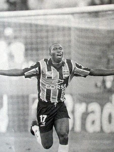 Danlaba Mendy jogou menos de 10 partidas pelo Grêmio e fez um gol - Reprodução
