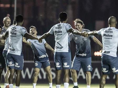 Corinthians X Santos Por Que Cuca Da Alma Ao Time E Coelho Nao Consegue 07 10 Uol Esporte