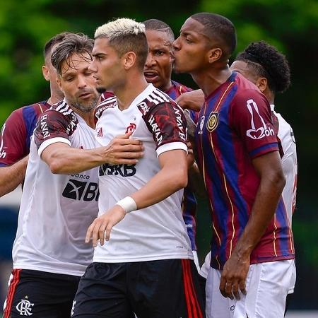 Andreas: atrito com jogadores do Madureira - Marcelo Cortes divulgação Flamengo