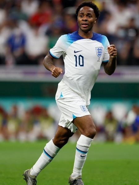 Sterling em ação pela Inglaterra durante partida contra os EUA na Copa do Mundo - Richard Sellers/Getty Images