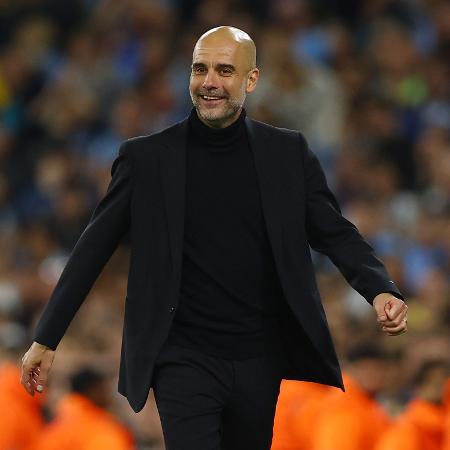 Pep Guardiola durante partida entre Manchester City e Real Madrid, pela Liga dos Campeões.